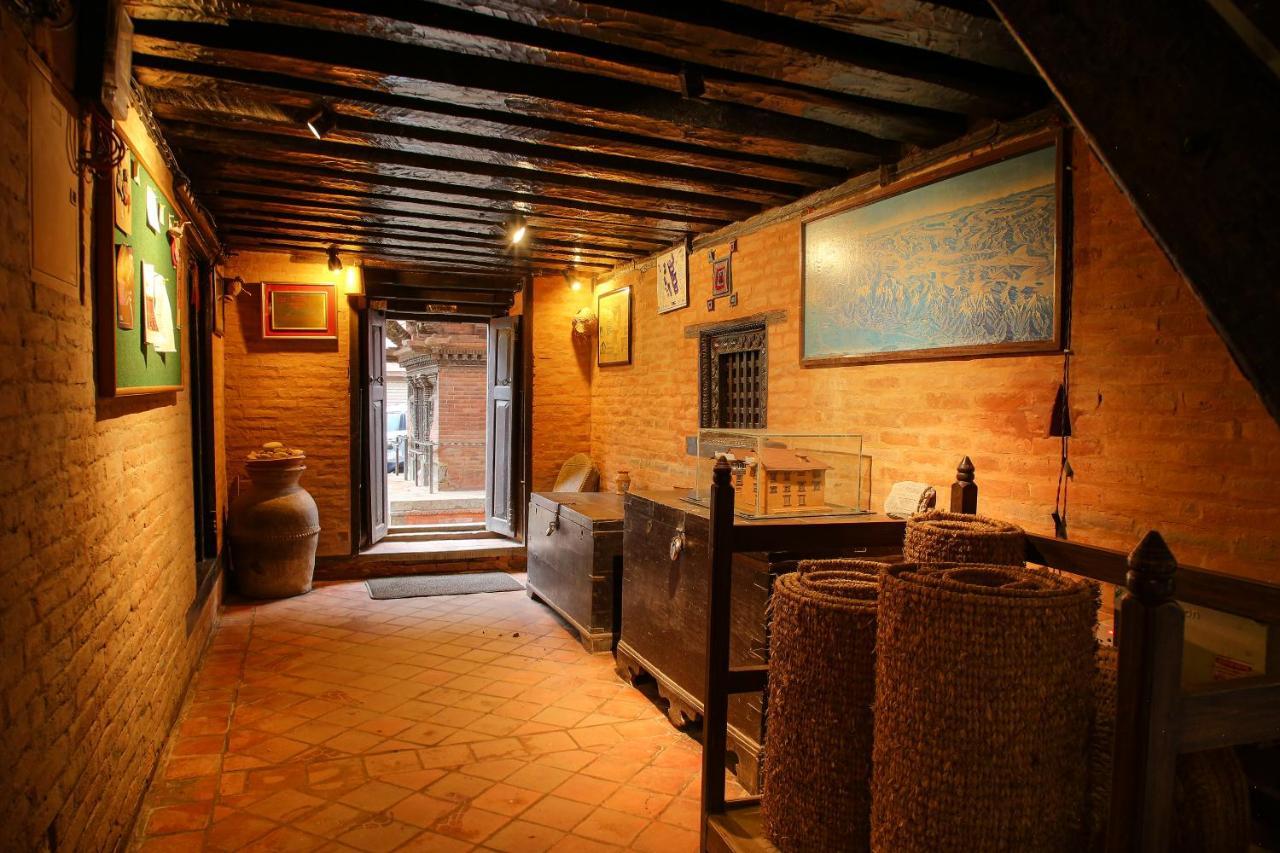 Newa Chen Historic House Unesco Lalitpur المظهر الخارجي الصورة